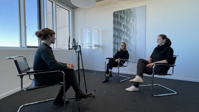 Lena Nafe and Vanessa Propach being interviewed in our office