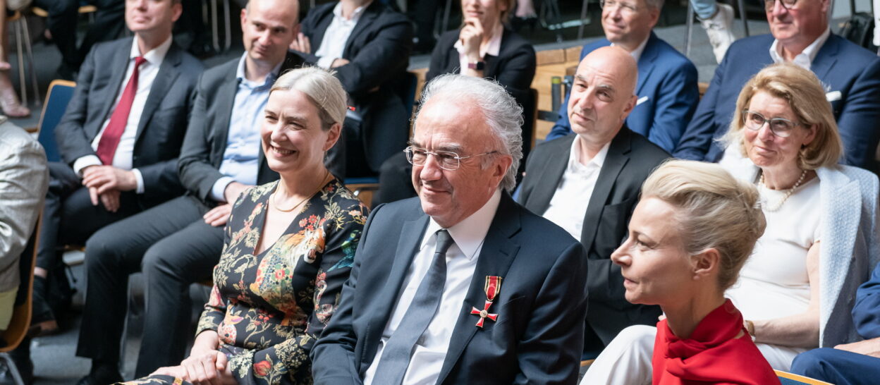 Verleihung des Bundesverdienstkreuzes am Bande für Werner Sobek