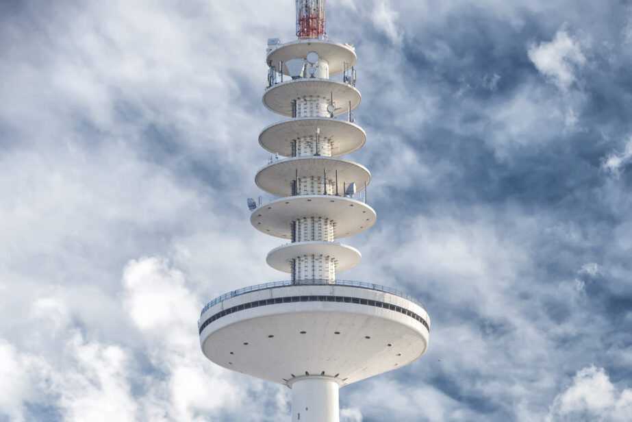 Hamburg,Communication,Tower,On,Sky,Background