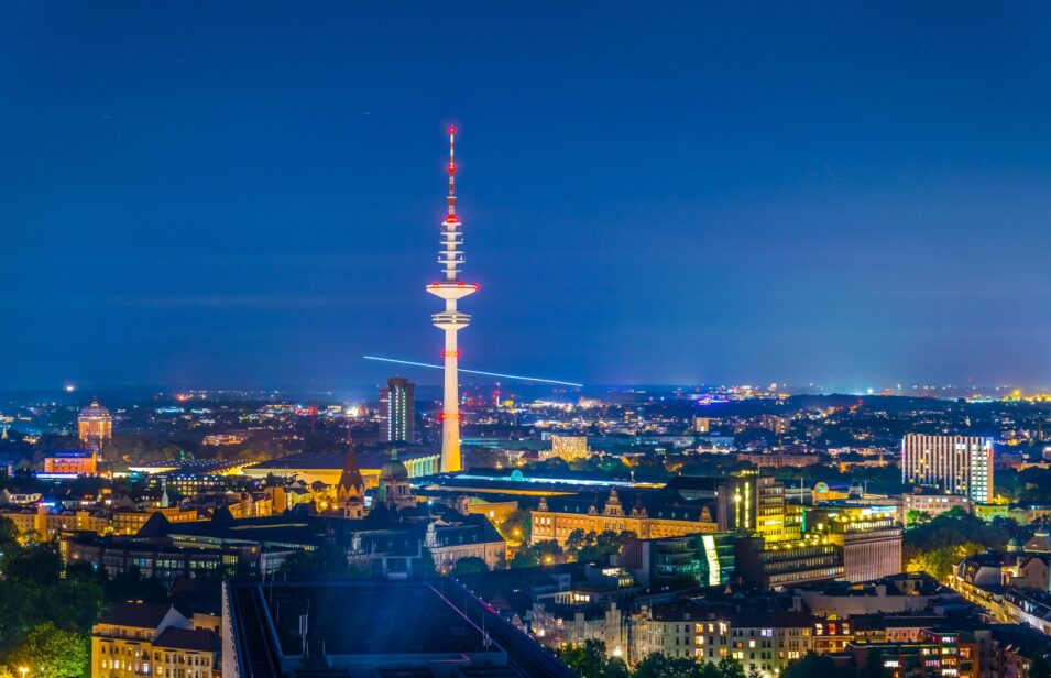 Night,View,Of,The,Heinirch,Herz,Tower,In,Hamburg,,Germany.